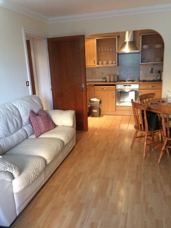 Central Reading Canal Side Apartment Sleeps 4 With Parking Εξωτερικό φωτογραφία